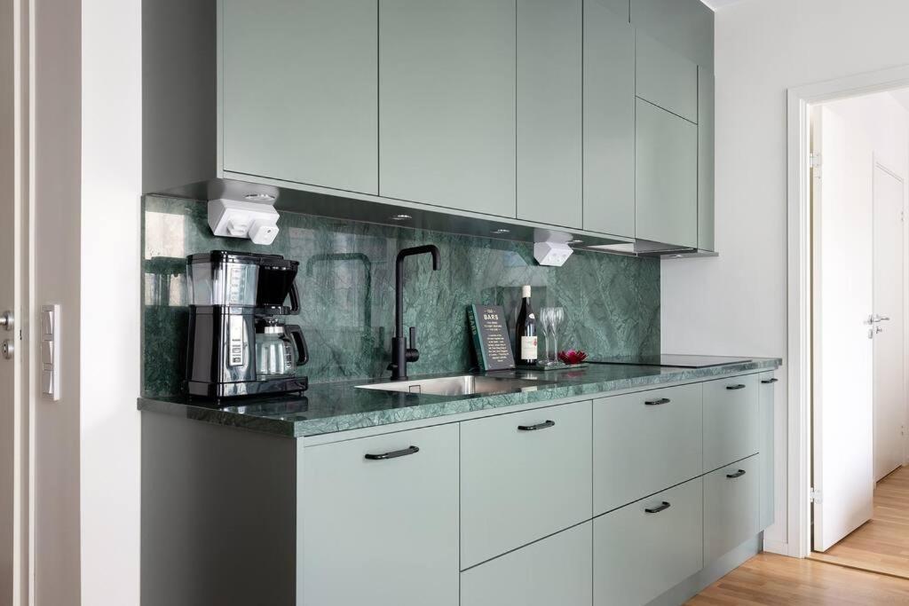 شقة Modern Elegance I Hagastaden ستوكهولم المظهر الخارجي الصورة